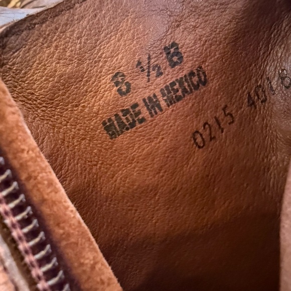 Old Gringo Women's Distressed Brown Ankle Boots - Picture 7 of 7